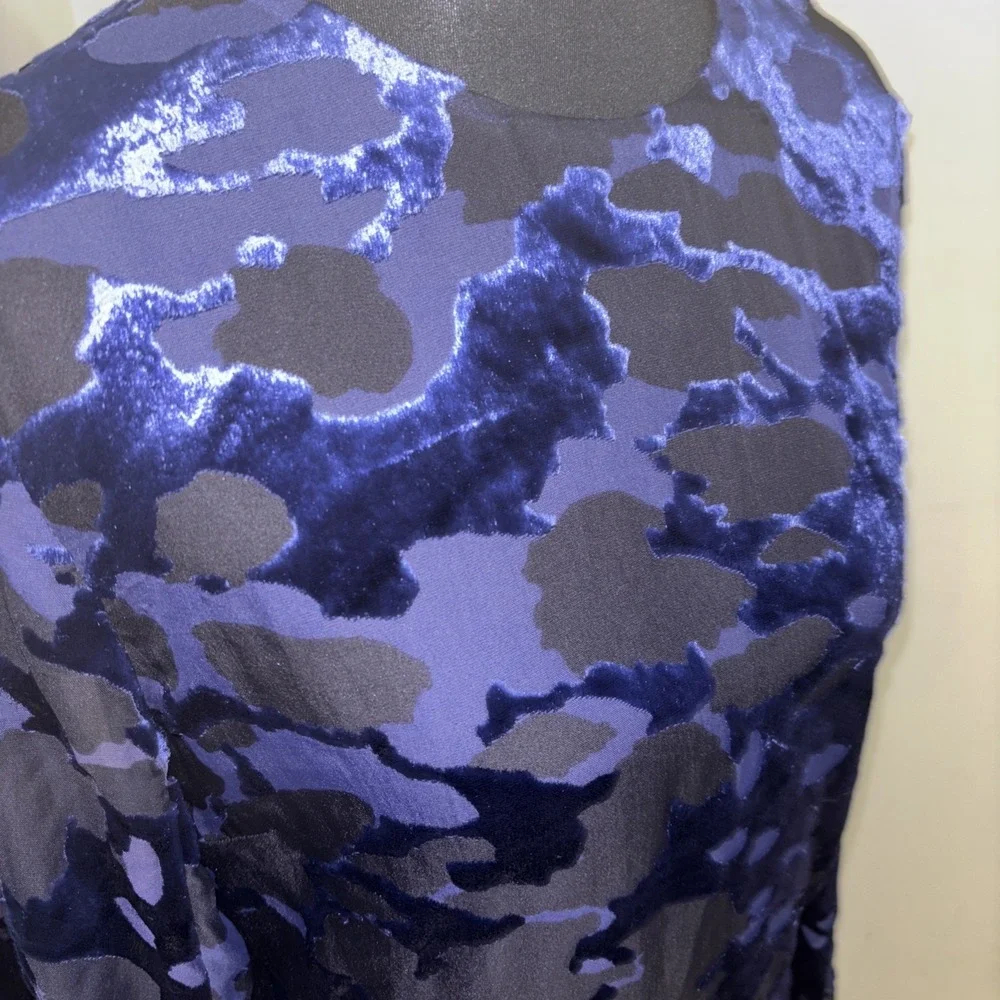 & Other Stories Womens 2 Velvet Leopard Balloon Sleeve Keyhole Back Blue Top - Picture 2 of 7